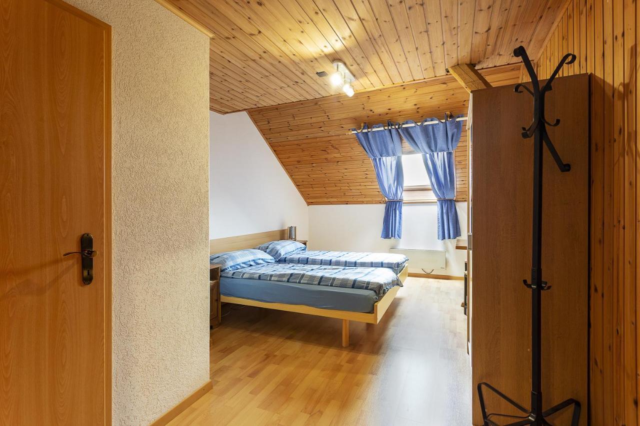 Bnb Bellefontaine Vuissens Exteriör bild